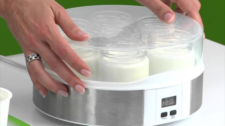 Hướng dẫn cách làm sữa chua bằng máy tại nhà